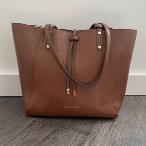 Reversible Calvin Klein Tote Bag
